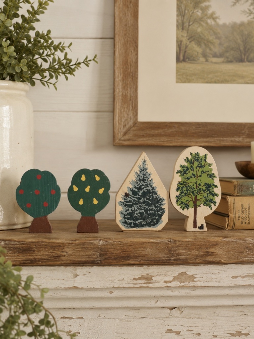 Cat’s Meow Village Tree Lot of 4 Apple Pear Evergreen Black Cat Wood Figures